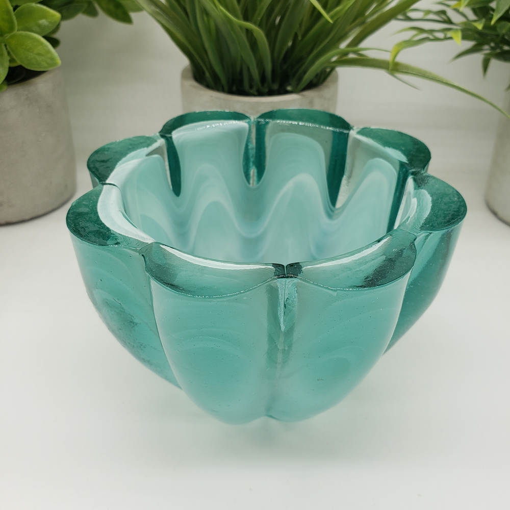 Vitrocolor Recycled Agate White Teal Blue Floral Design Art Glass Bowl